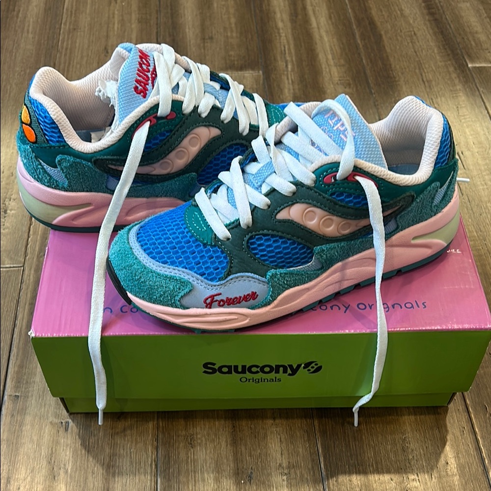 JAE TIPS X SAUCONY GRID SHADOW 2